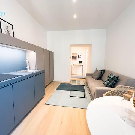 트리에스테 Slataper 9 Tirabora Short Rent 아파트 외부 사진